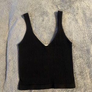 Black crop ribbed tank